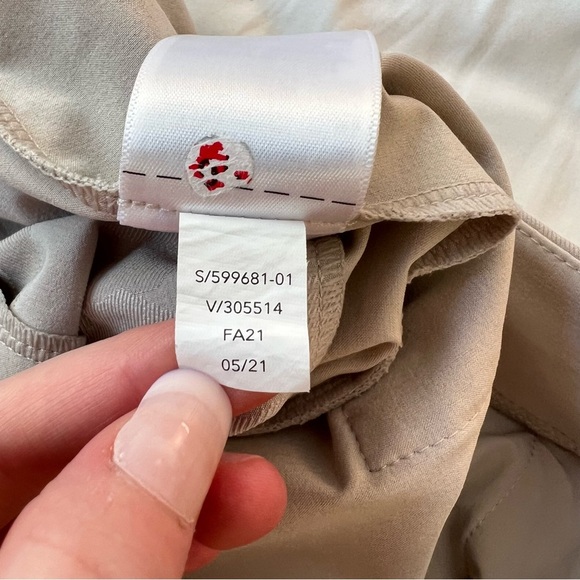 Athleta Brooklyn Camo Jogger - Picture 9 of 9